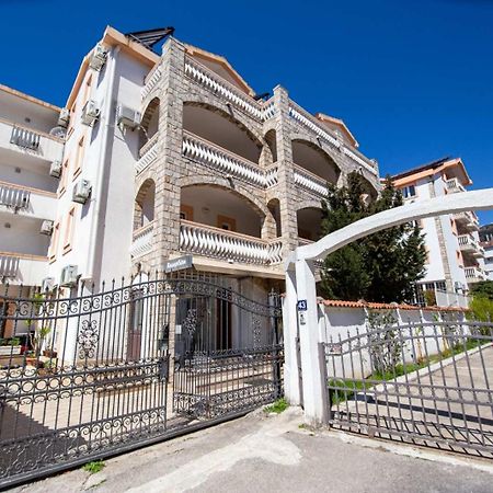 Ipera Apartment Budva Ngoại thất bức ảnh