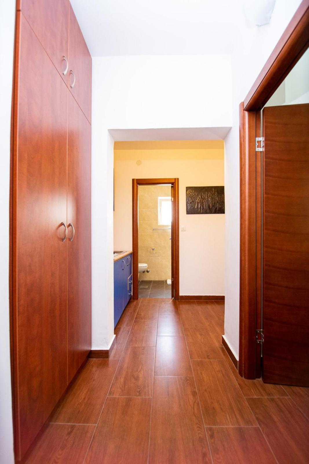 Ipera Apartment Budva Ngoại thất bức ảnh