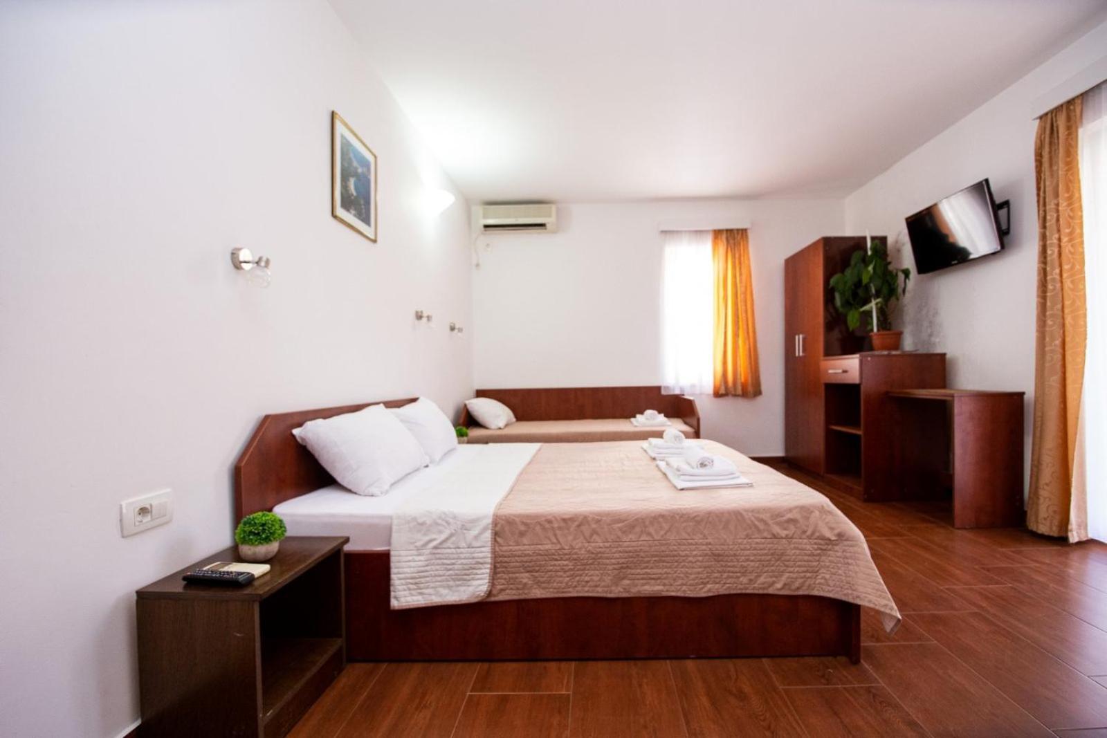 Ipera Apartment Budva Ngoại thất bức ảnh