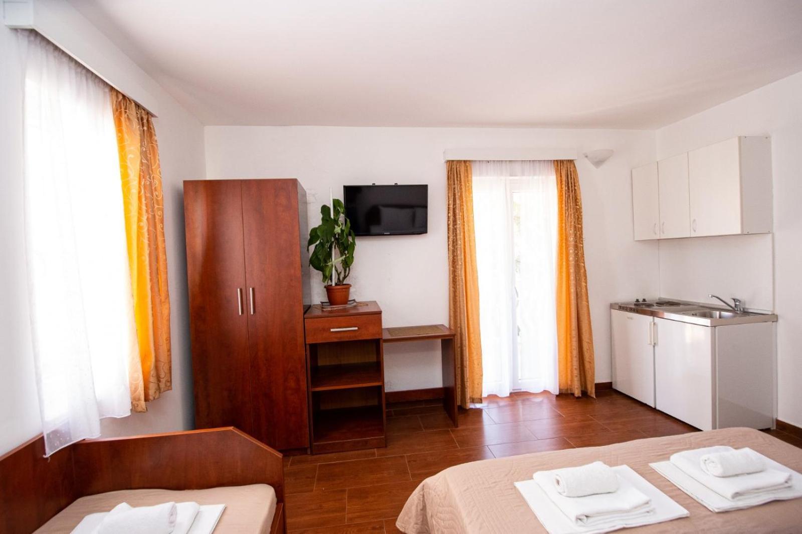 Ipera Apartment Budva Ngoại thất bức ảnh