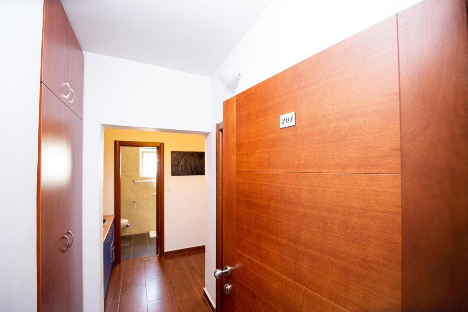 Ipera Apartment Budva Ngoại thất bức ảnh