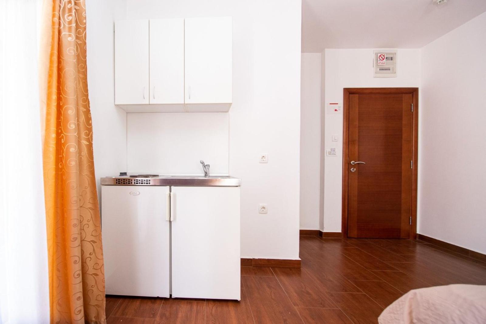 Ipera Apartment Budva Ngoại thất bức ảnh
