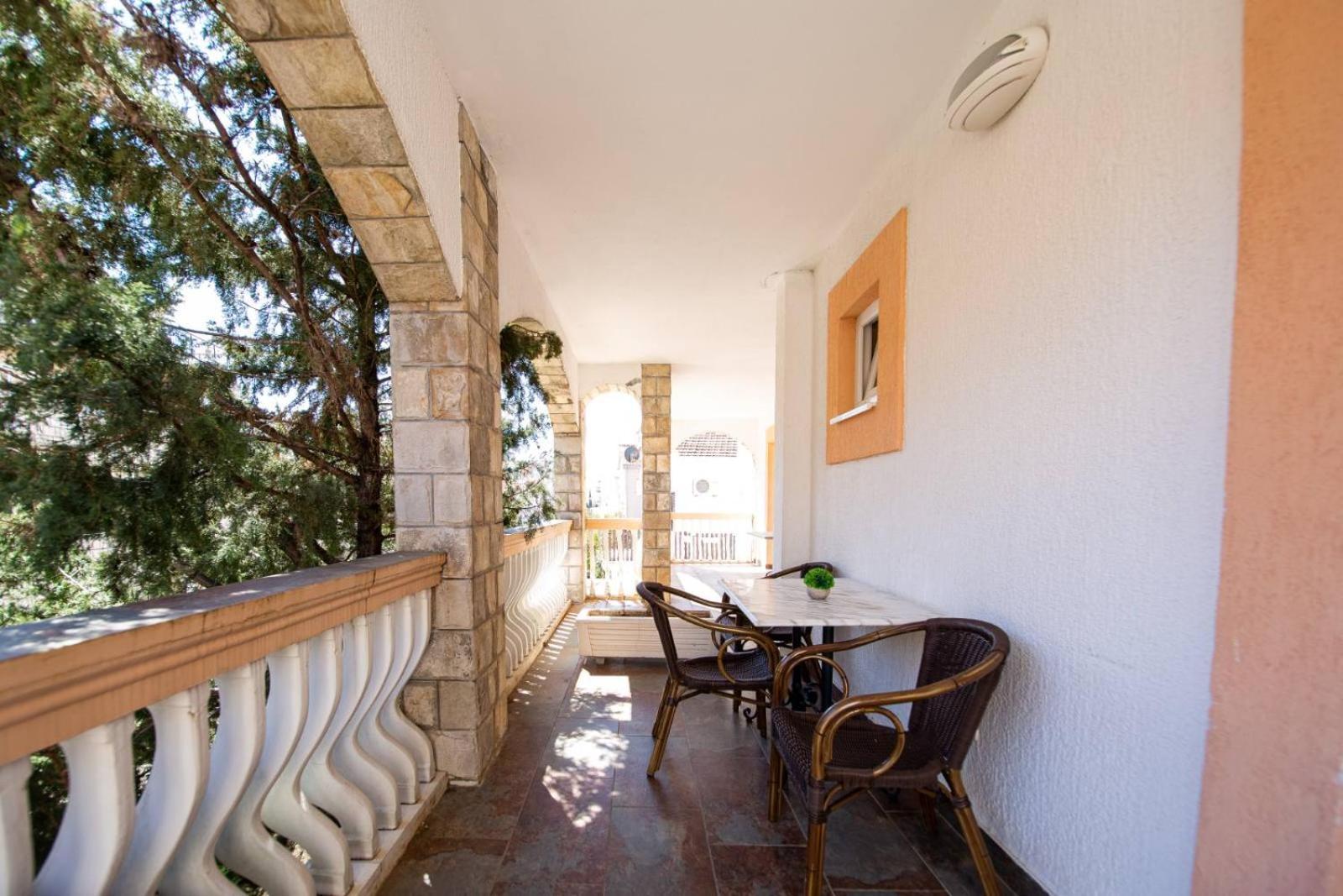 Ipera Apartment Budva Ngoại thất bức ảnh